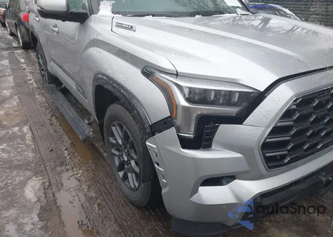 2024 Toyota Sequoia Platinum из США, поврежденный, VIN 7SVAAABA9RX028385